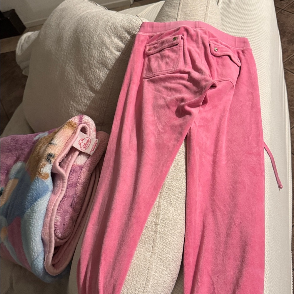 JUICY COUTURE pink Velour Joggers - Picture 6 of 6